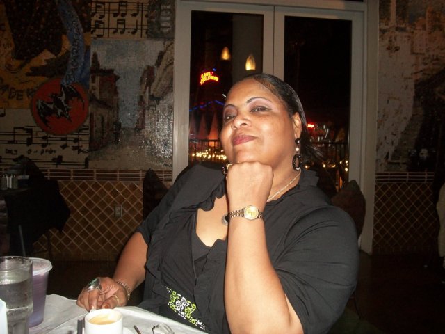 wife2.jpg