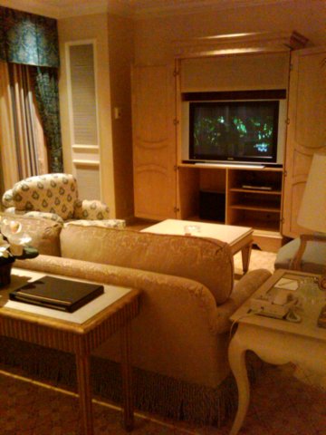 img00184201009120040.jpg